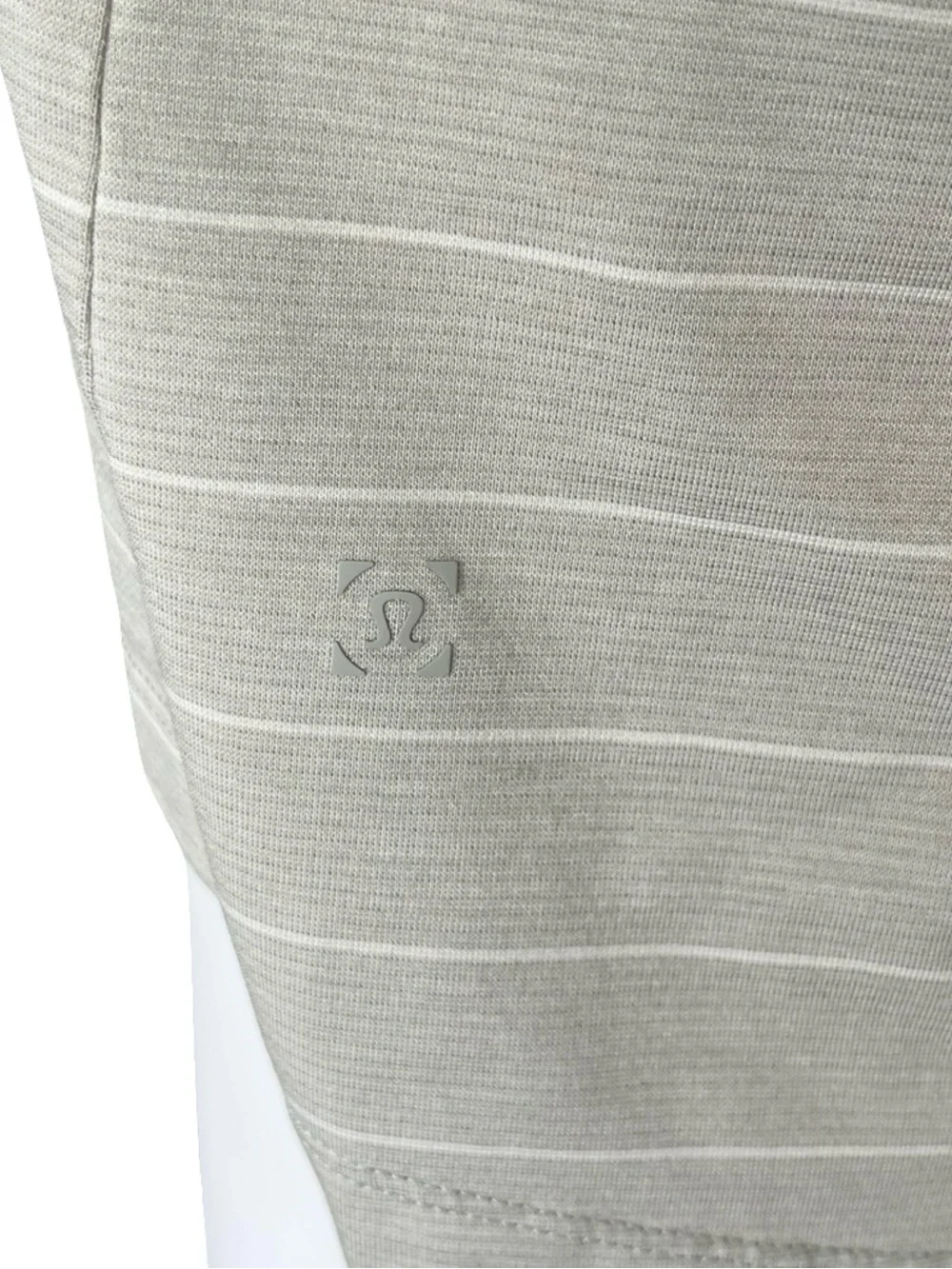 Lululemon Gray Striped Polo Neutral Golf Athletic Athleisure Short Sleeve Mens
